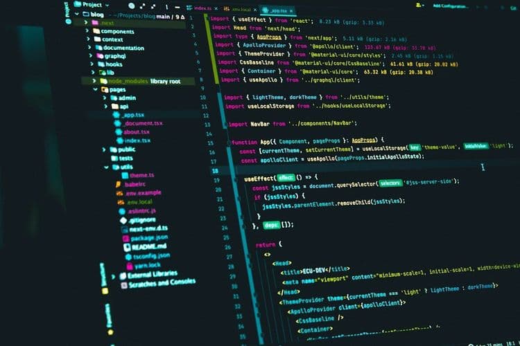 Ingeniería Sólida: El Eje de la Inteligencia Artificial en Empresas Ingeniería Sólida: El Eje de la Inteligencia Artificial en Empresas